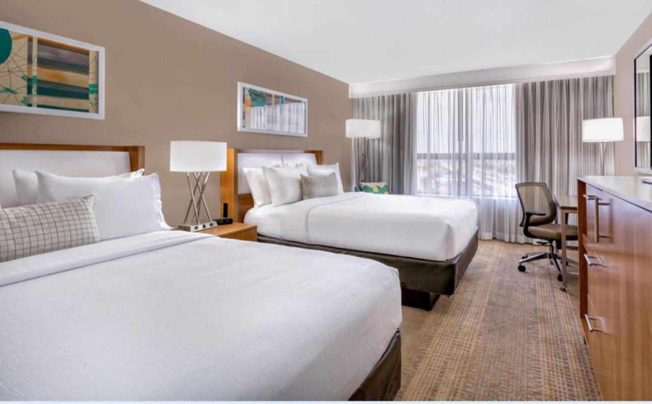 Holiday Inn Miami West - Airport Area By Ihg Хайлиа-Гарденс Экстерьер фото