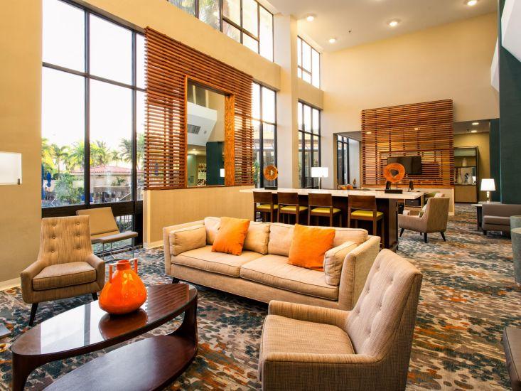 Holiday Inn Miami West - Airport Area By Ihg Хайлиа-Гарденс Экстерьер фото